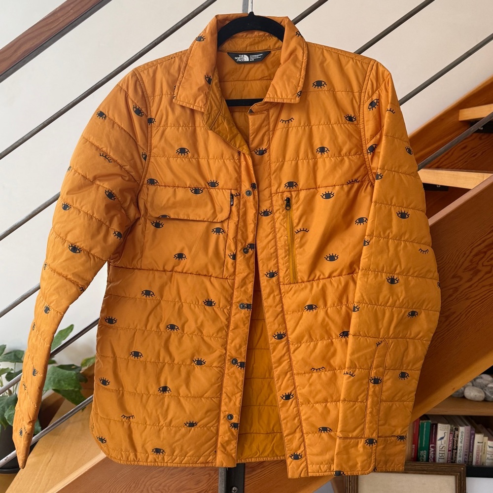 The North Face 👁️ Puffer Coat
